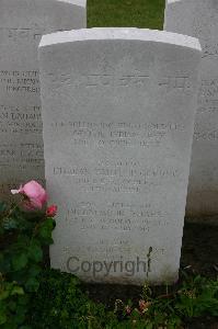 Lillers Communal Cemetery - Chanda Sing Rawat, 